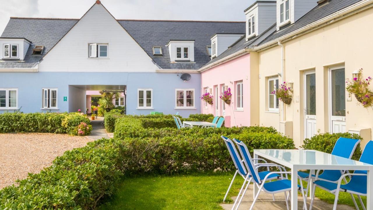 Ellingham Self-Catering Cottages Saint Peter Port Bagian luar foto