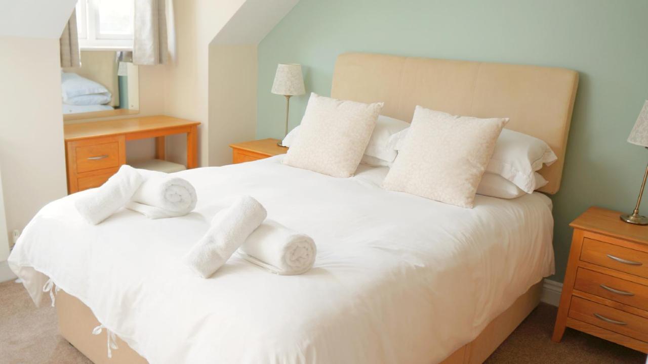 Ellingham Self-Catering Cottages Saint Peter Port Bagian luar foto