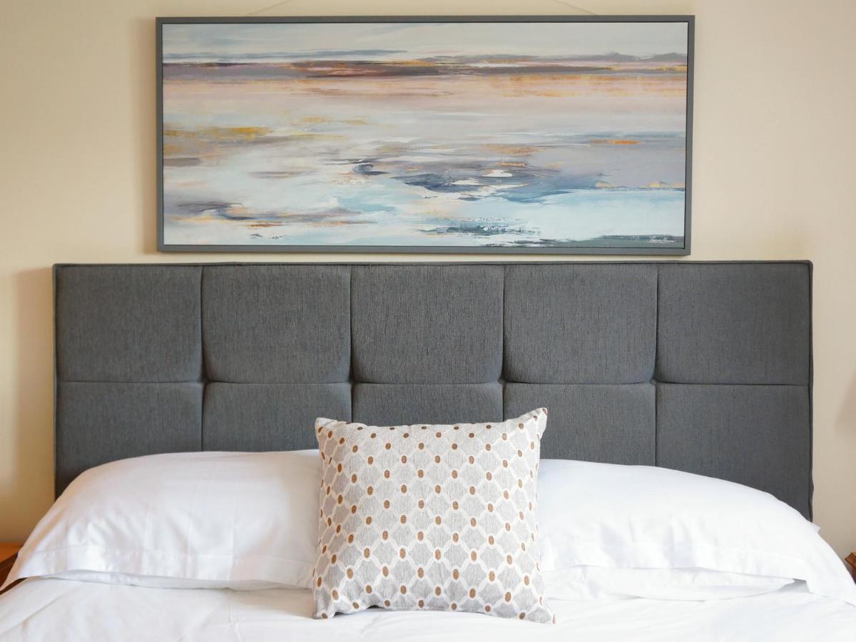 Ellingham Self-Catering Cottages Saint Peter Port Bagian luar foto