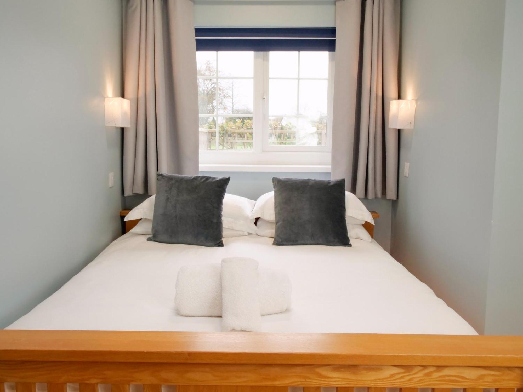 Ellingham Self-Catering Cottages Saint Peter Port Ruang foto