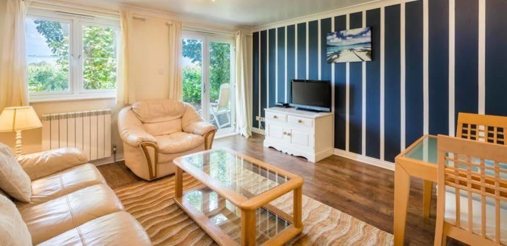 Ellingham Self-Catering Cottages Saint Peter Port Bagian luar foto